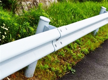 公路喷塑羞羞成人漫画